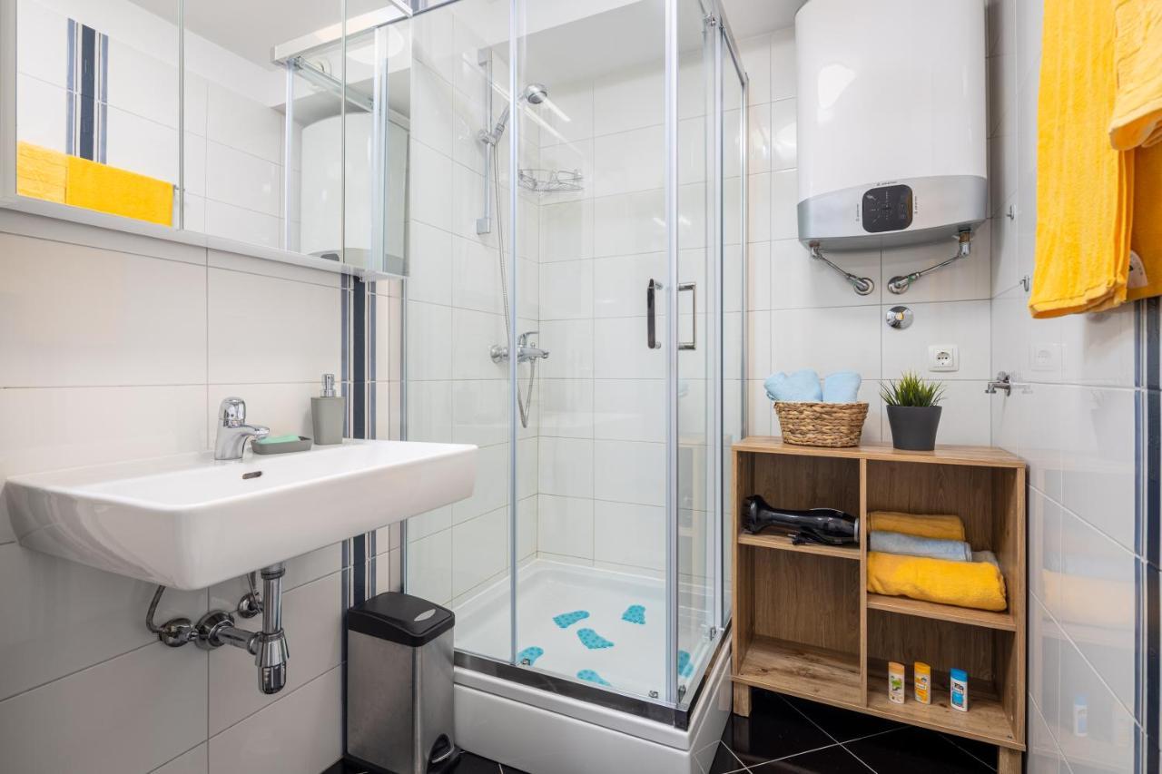 4 Us Apartment Split Ngoại thất bức ảnh